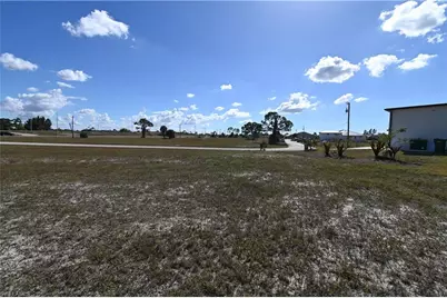 3213 NW 20th Ln, Cape Coral, FL 33993 - Photo 7