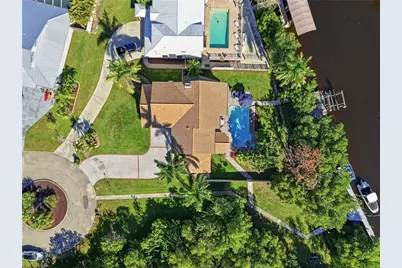 8380 Aqua Cove Ln, North Fort Myers, FL 33903 - Photo 3