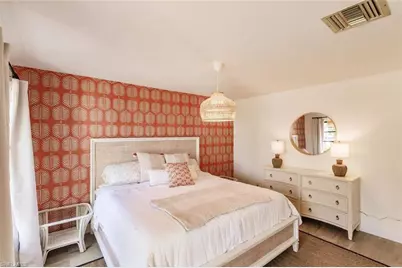 842 99th Ave N, Naples, FL 34108 - Photo 17