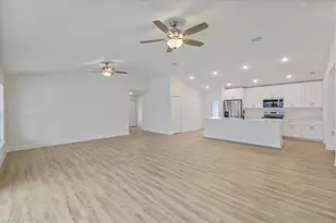 634 NW 15th Terrace, Cape Coral, FL 33993 - Photo 9