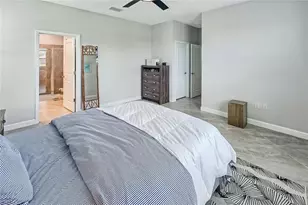 13899 Pine Lodge Ln, Fort Myers, FL 33913 - Photo 9