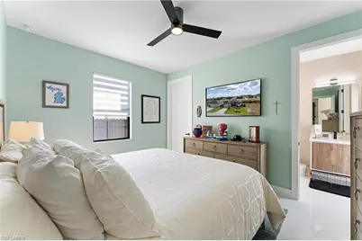 1620 NE 10th Ln, Cape Coral, FL 33909 - Photo 27