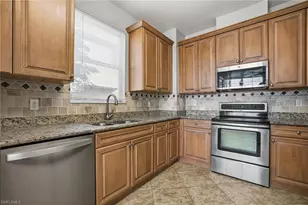 16590 Goldenrod Ln, Alva, FL 33920 - Photo 9