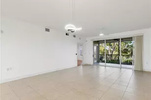 20930 Island Sound Cir, Estero, FL 33928 - Photo 5