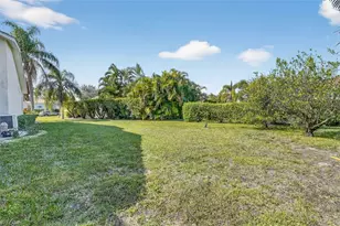 12721 Dresden Ct, Fort Myers, FL 33912 - Photo 35