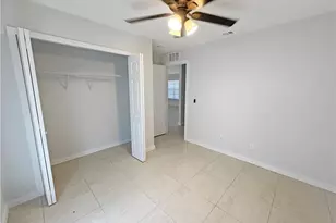 210 Manatee St, Fort Myers, FL 33913 - Photo 13