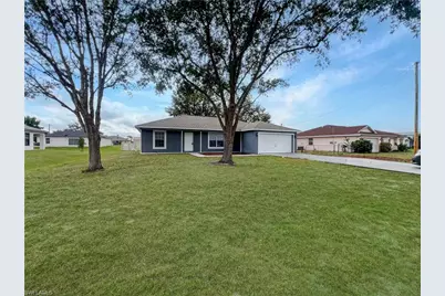 210 Manatee St, Fort Myers, FL 33913 - Photo 3