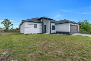 2808 61st St W, Lehigh Acres, FL 33971 - Photo 3