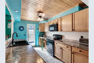 2442 Gorham Ave, Fort Myers, FL 33907 - Photo 11