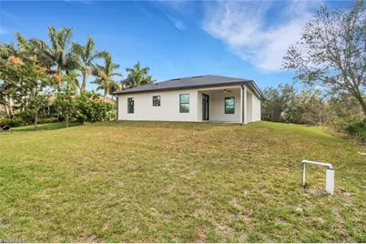 2504 62nd St W, Lehigh Acres, FL 33971 - Photo 17