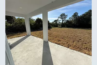 1014 Lakeside Dr, Lehigh Acres, FL 33974 - Photo 17