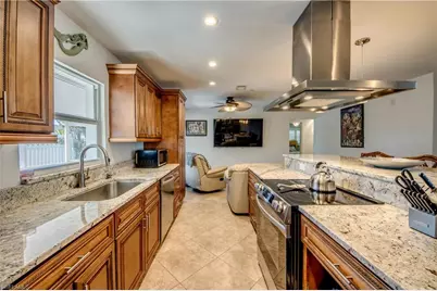 1122 El Dorado Pkwy E, Cape Coral, FL 33904 - Photo 19