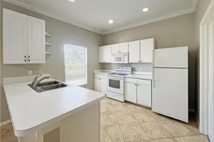 906 Alfreda Ave, Lehigh Acres, FL 33971 - Photo 11