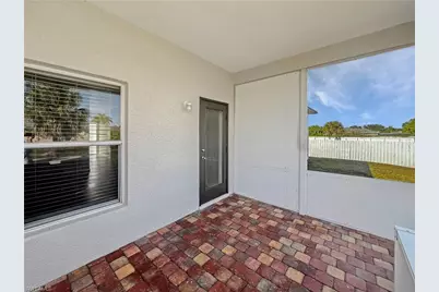 906 Alfreda Ave, Lehigh Acres, FL 33971 - Photo 33