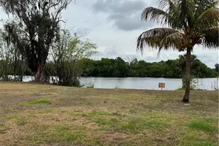 2111 Gardner Ct, Alva, FL 33920 - Photo 3