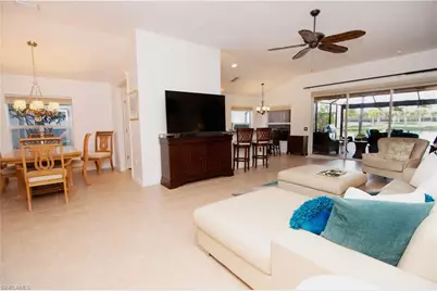 10042 Majestic Ave, Fort Myers, FL 33913 - Photo 9