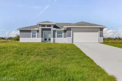 910 Emerald St, Labelle, FL 33935 - Photo 1