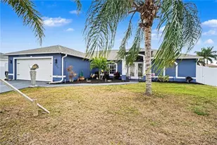 306 NE 29th Terrace, Cape Coral, FL 33909 - Photo 27