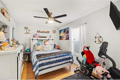 306 NE 29th Ter, Cape Coral, FL 33909 - Photo 15