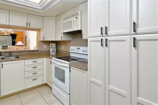 12581 Kelly Sands Way, Fort Myers, FL 33908 - Photo 7