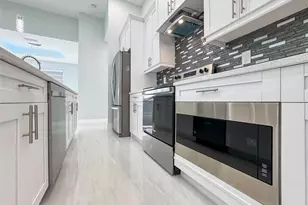 2535 SW 5th Ave, Cape Coral, FL 33914 - Photo 9