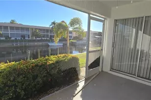 1404 SE 40th St, Cape Coral, FL 33904 - Photo 9