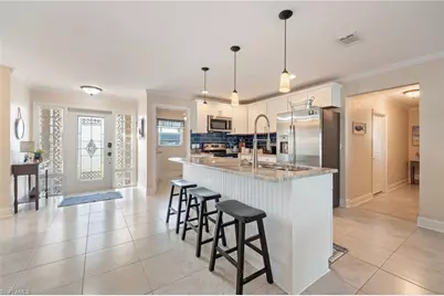 5231 SW 2nd Pl, Cape Coral, FL 33914 - Photo 11
