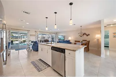 5231 SW 2nd Pl, Cape Coral, FL 33914 - Photo 15