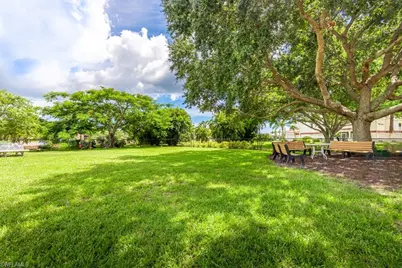 1660 Pine Valley Dr #210, Fort Myers, FL 33907 - Photo 15