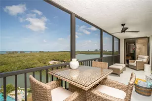 17 Bluebill Ave, Naples, FL 34108 - Photo 3