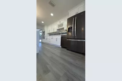 1206 SE 23rd Pl, Cape Coral, FL 33990 - Photo 9