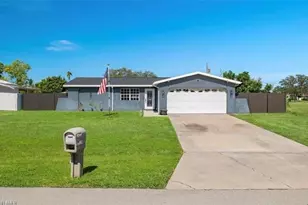 1206 SE 23rd Pl, Cape Coral, FL 33990 - Photo 1