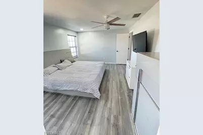 1206 SE 23rd Pl, Cape Coral, FL 33990 - Photo 11