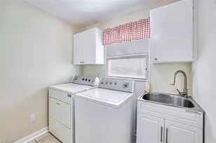 1066 Clarellen Dr, Fort Myers, FL 33919 - Photo 27