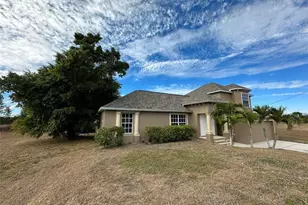 3600 NE 17th Pl, Cape Coral, FL 33909 - Photo 31