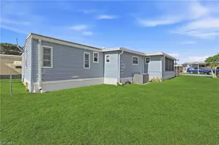 400 Twig Ct S, North Fort Myers, FL 33917 - Photo 25