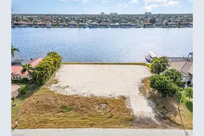 1128 SW 43rd St, Cape Coral, FL 33914 - Photo 1