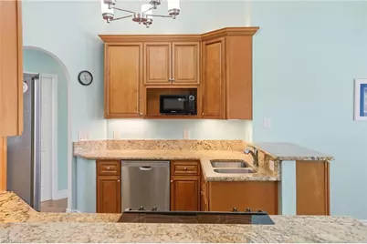 2118 SW 38th Ter, Cape Coral, FL 33914 - Photo 15