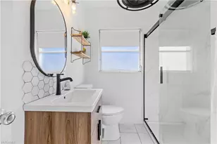 2562 Bayshore Dr, Matlacha, FL 33993 - Photo 19