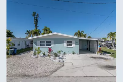 2562 Bayshore Dr, Matlacha, FL 33993 - Photo 5