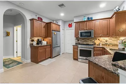 10695 Camarelle Cir, Fort Myers, FL 33913 - Photo 17