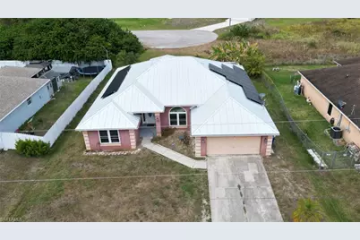 436 Willowbrook Dr, Lehigh Acres, FL 33972 - Photo 3