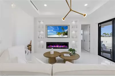 1017 NE 15th Pl, Cape Coral, FL 33909 - Photo 13