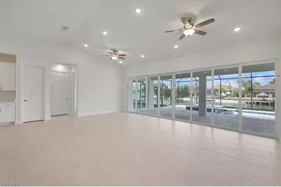 433 SW 21st St, Cape Coral, FL 33991 - Photo 21