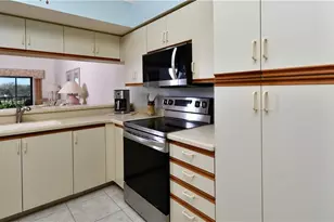 16470 Kelly Cove Dr, Fort Myers, FL 33908 - Photo 7