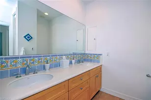 580 Sea Oats Dr, Sanibel, FL 33957 - Photo 21