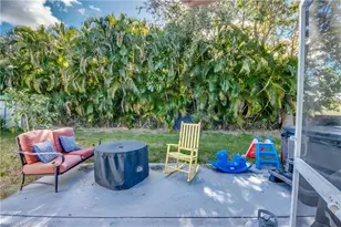 2912 Poinciana Dr, Naples, FL 34105 - Photo 35