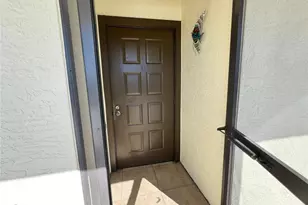 3911 Country Club Blvd, Cape Coral, FL 33904 - Photo 11