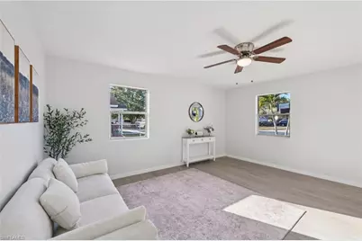 3628 Suntrust Dr, Fort Myers, FL 33916 - Photo 5