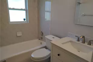 2220 SE 7th St, Cape Coral, FL 33990 - Photo 7